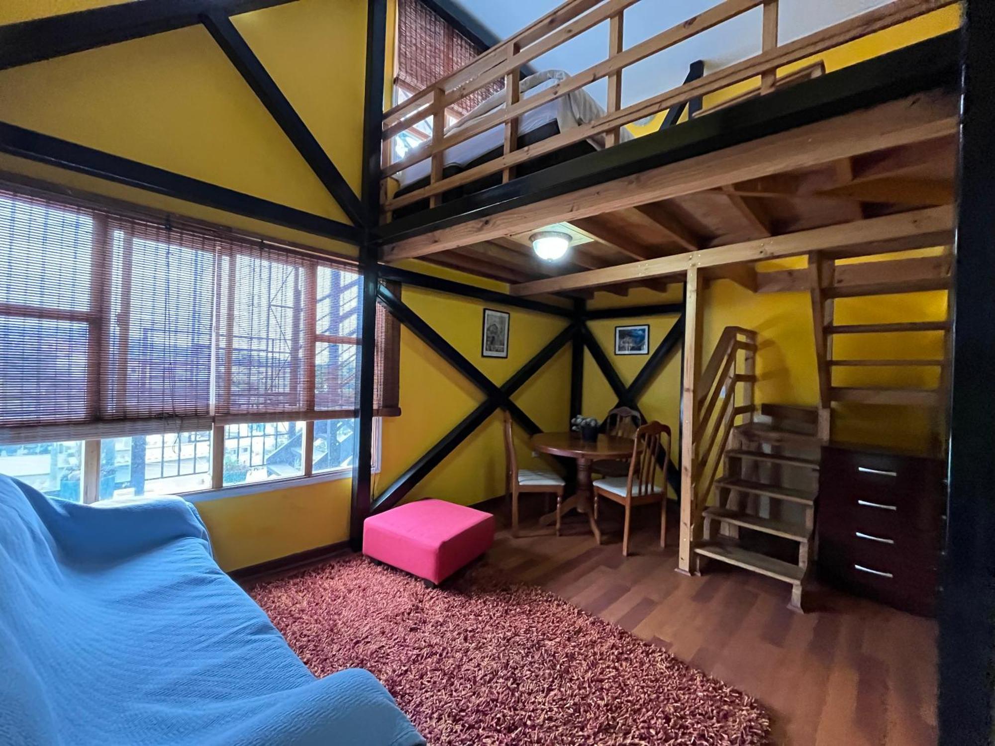Jagui Haus Departamentos Tipo Loft Y Hermosa Terraza Con Vista Al Mar Valparaíso
